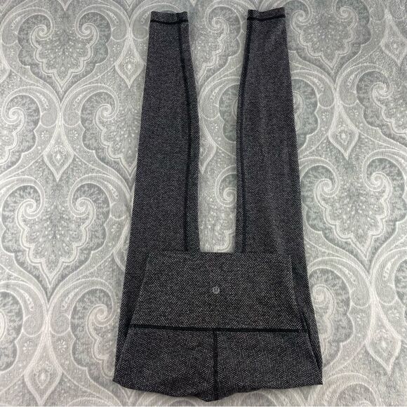 Lululemon Wunder Under Pant (Hi-rise) - Picture 4 of 5